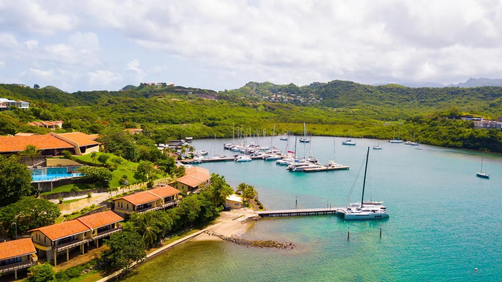 Secret Harbour Boutique Hotel And Marina Lance aux Epines