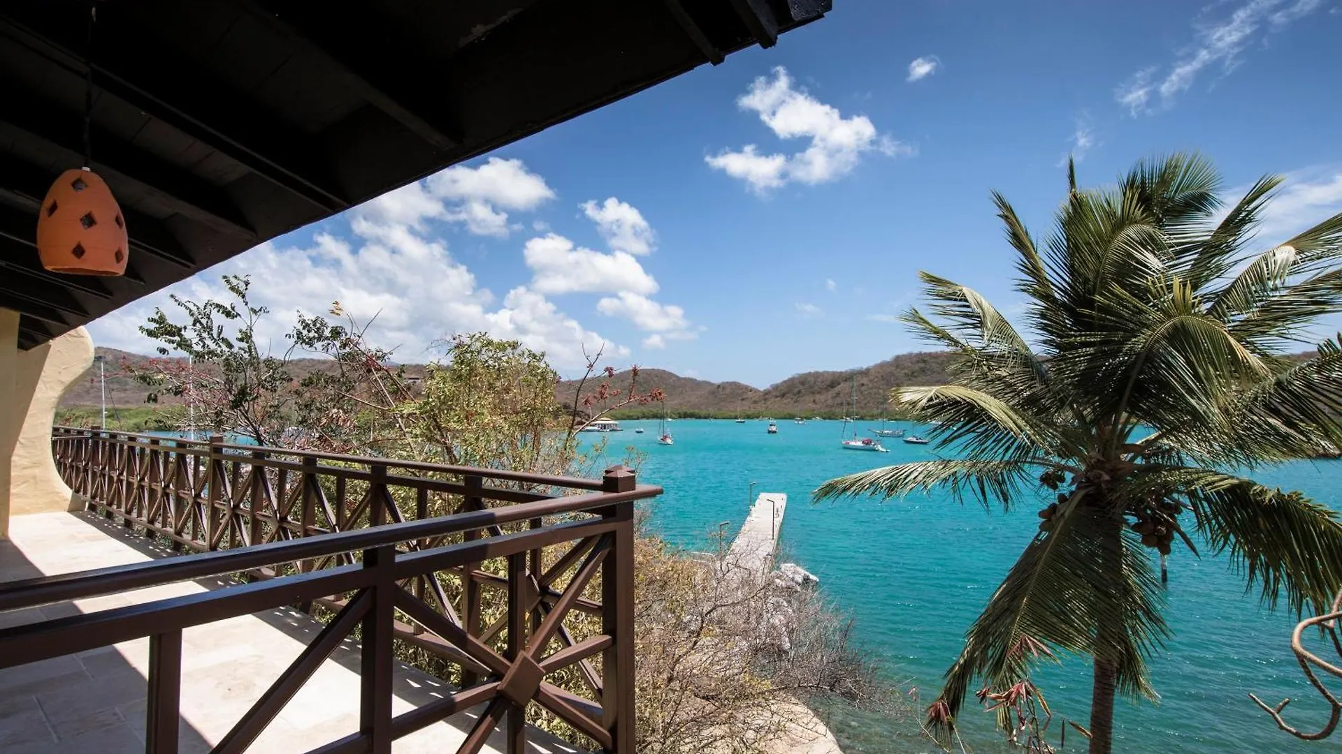 Secret Harbour Boutique Hotel And Marina Lance aux Epines