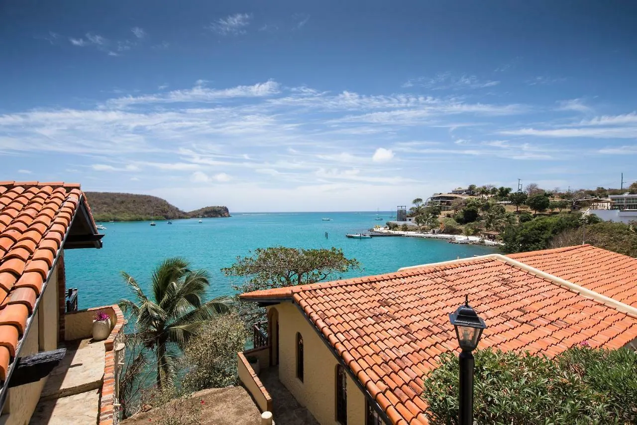 Secret Harbour Boutique Hotel And Marina Lance aux Epines